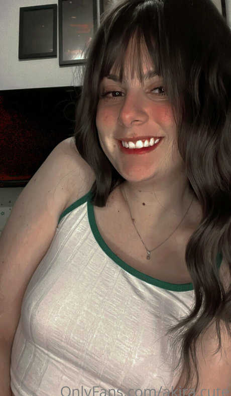 akira cute high quality actress img