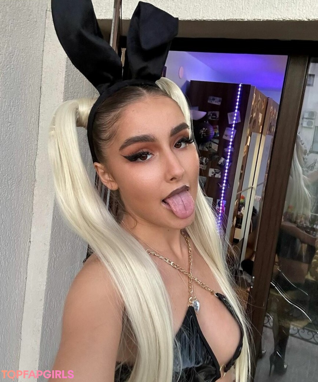 ideal onlyfans pretty archive