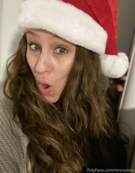 amateur asian onlyfans sexy photo