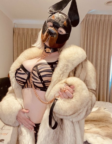 thylasaur top pornstar pictures