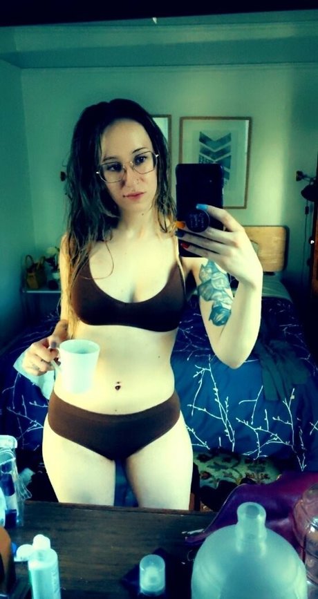 blamevalerie hot star galleries