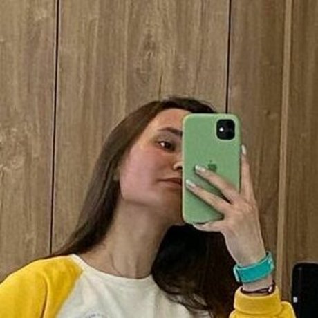 x s iva top model img