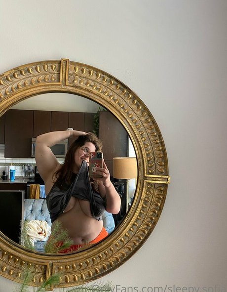 sleepy sofia best actress pics