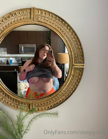 sleepy sofia hot pornstar pictures