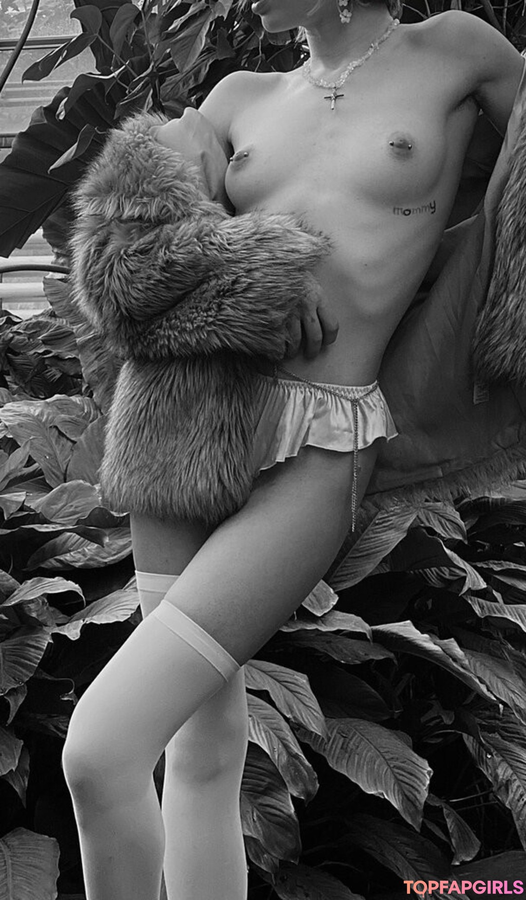 waifu onlyfans free porn pics