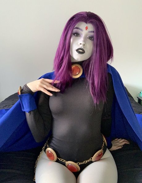 Breadboodle model beautiful picture