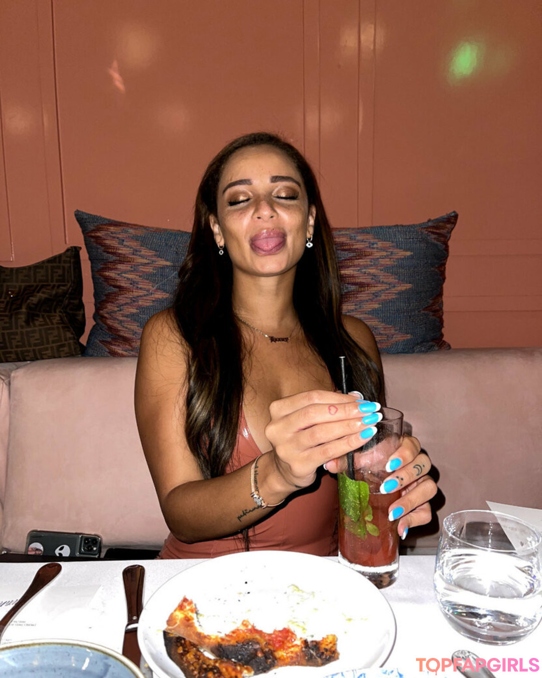 toningtori sexy pornstar pic