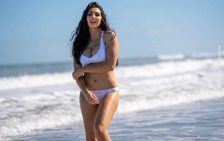 Billie Kay model sexy image