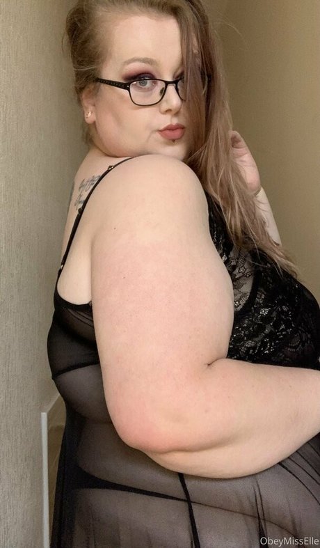 obeymisselle nudes actress picture