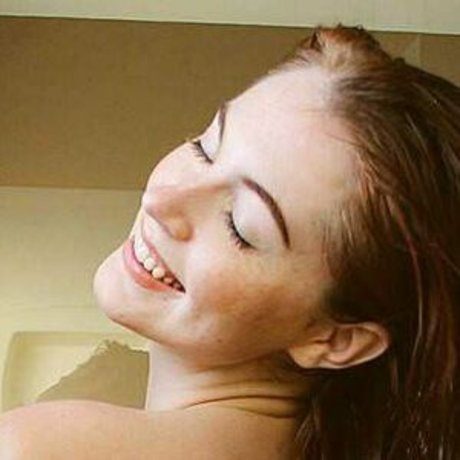 blonde secretary onlyfans top photo