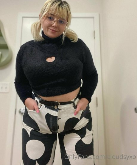 cloudsyxo nude actress image