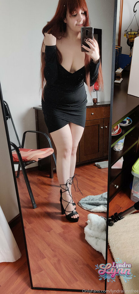 emo girls onlyfans sexy nude photo