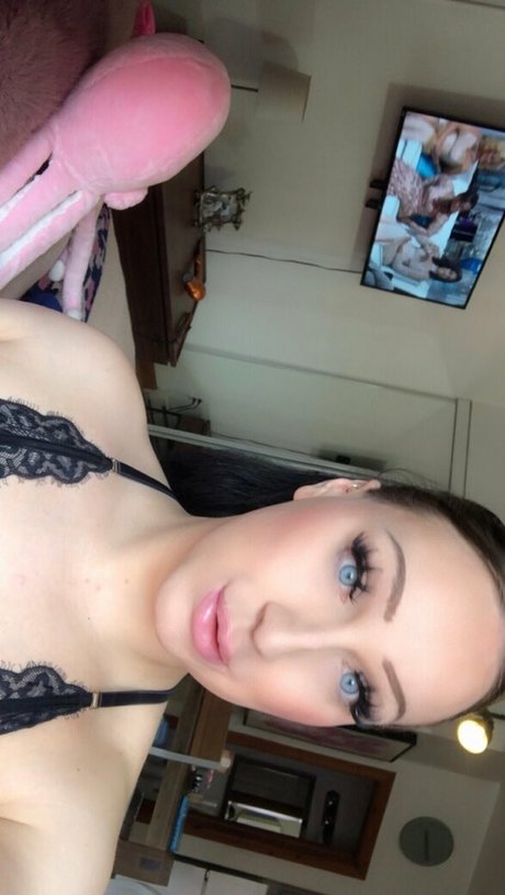 misstinyangel sex pornstar pictures