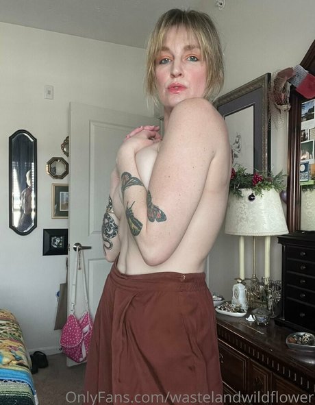 wastelandwildflower profile image