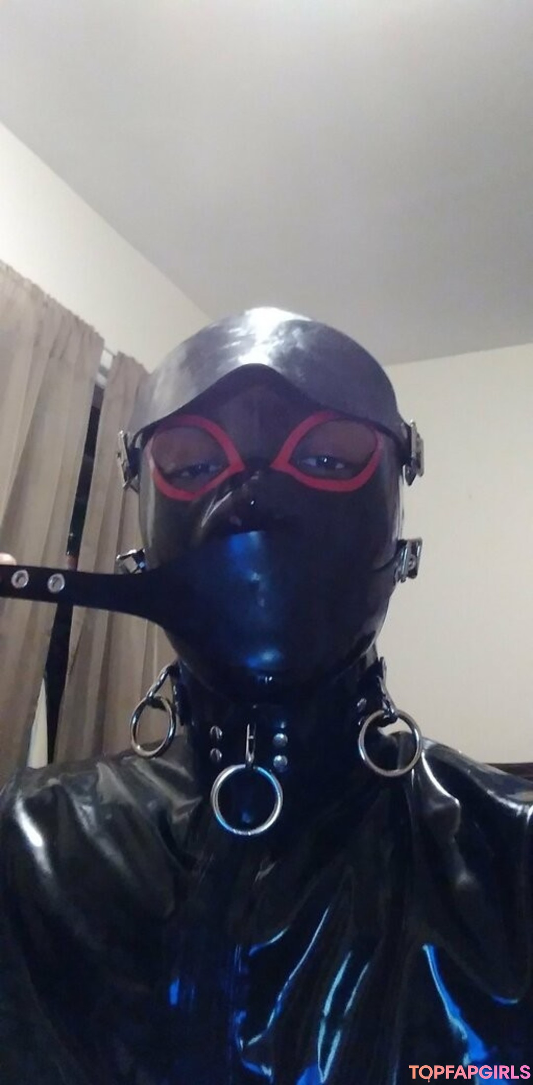 sir latexman model free img
