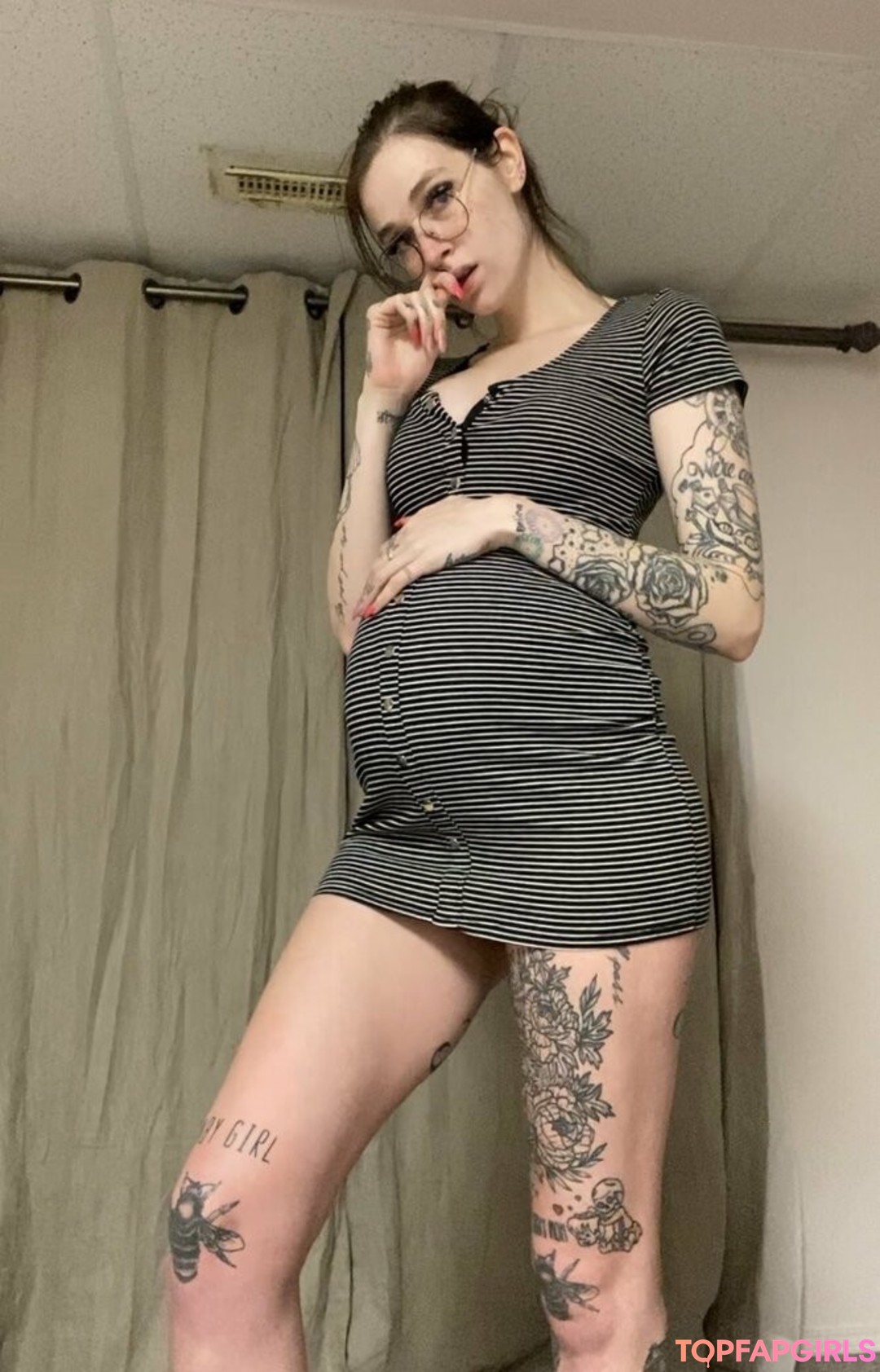 white shemale onlyfans porn photos