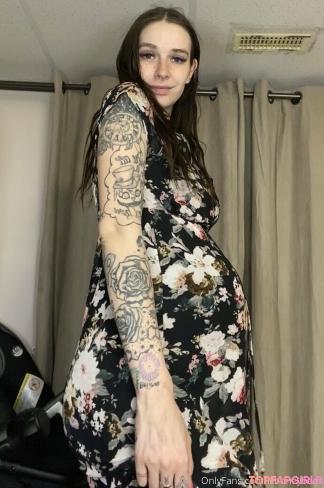 lilhoneybeez pornstar sexy photos