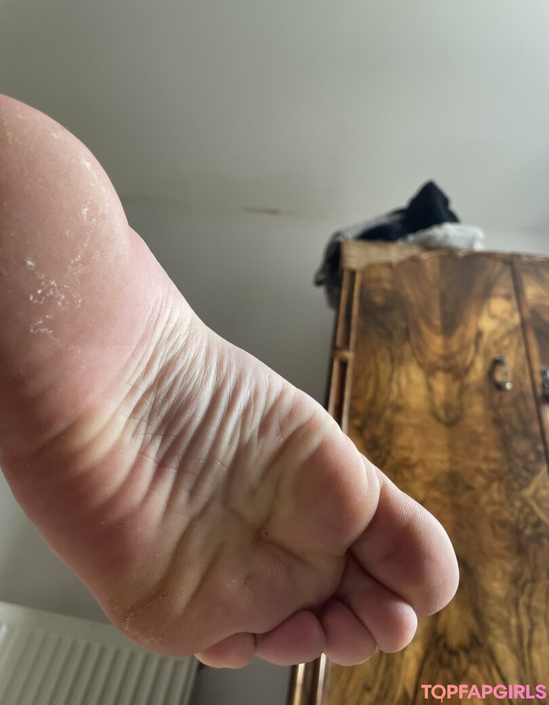 softboyfeetx nude actress picture