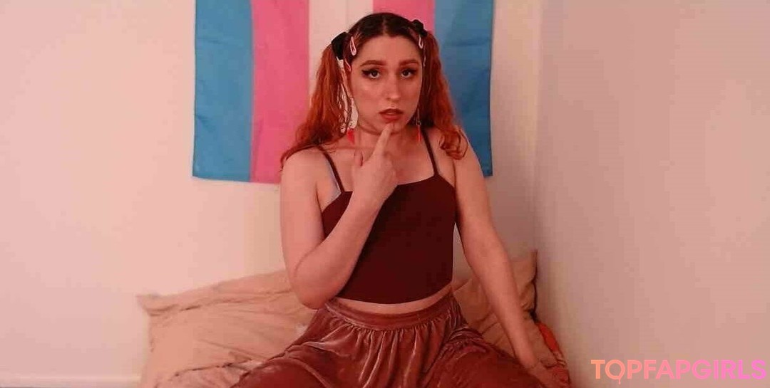 roxannerom adult model img