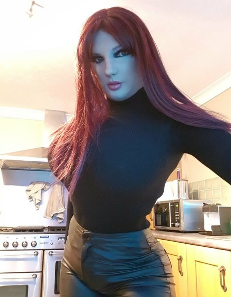 lesbian milf onlyfans sex gallery