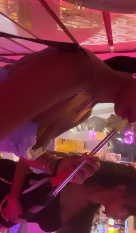 Pocula erotic actress pictures