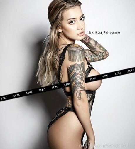 semcbutnaked star top photos