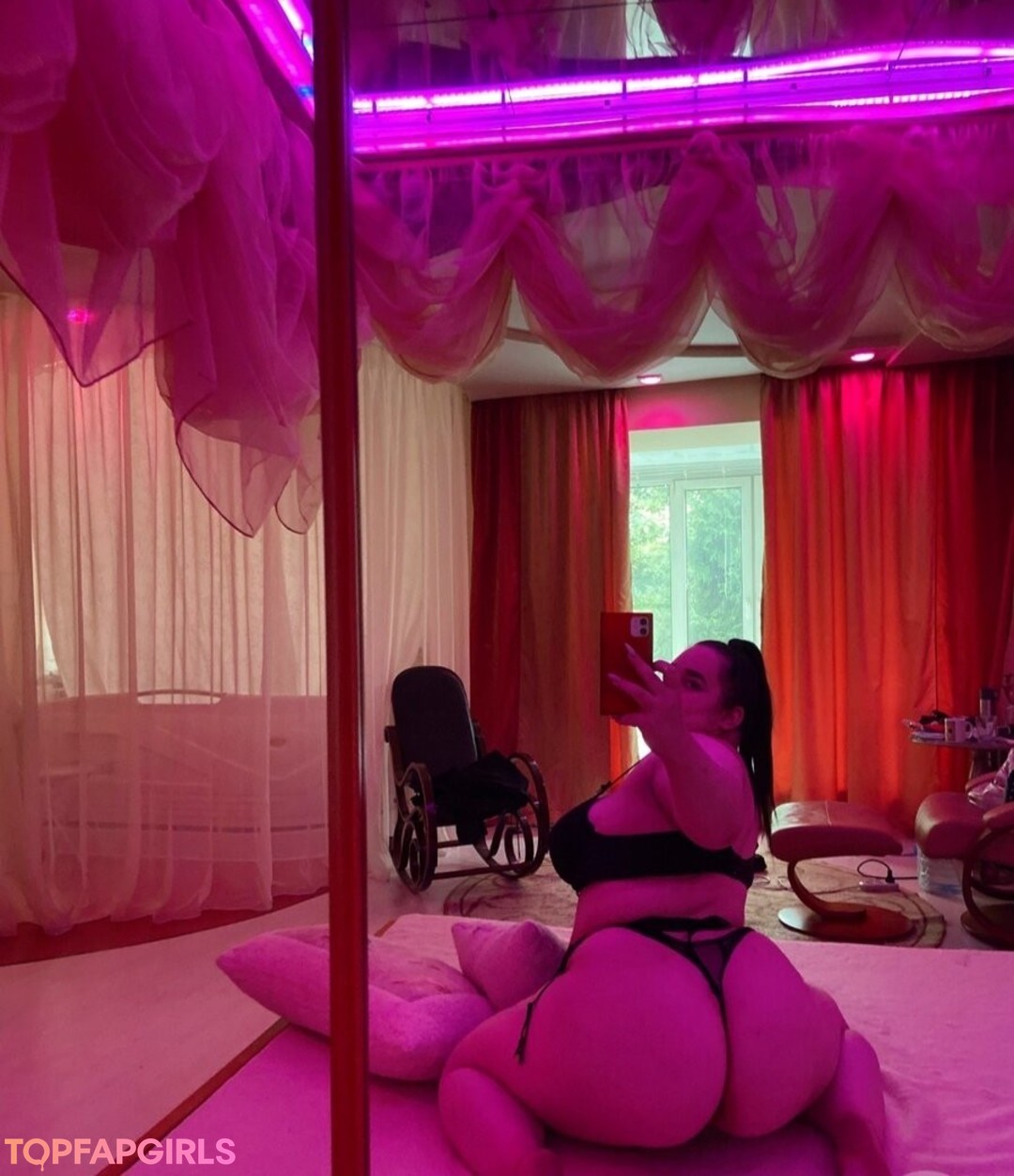 vacation onlyfans art naked gallery