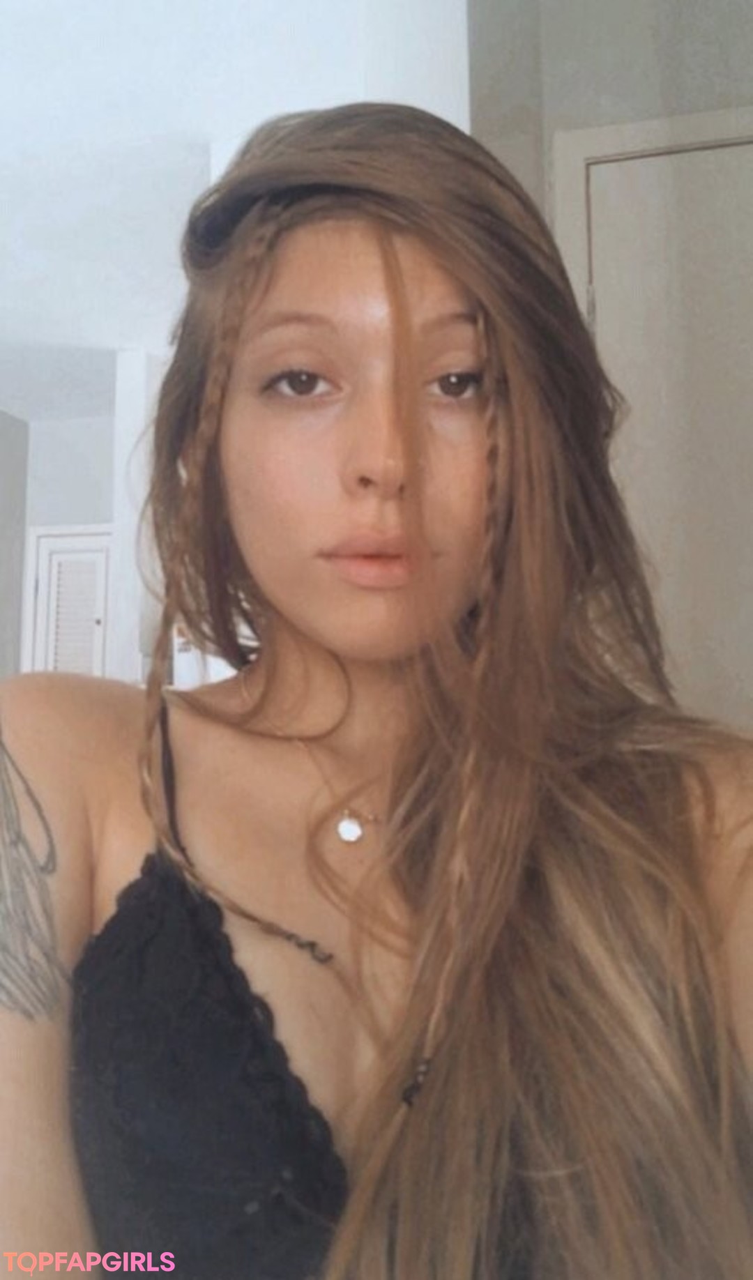 dopaminahot hot model image