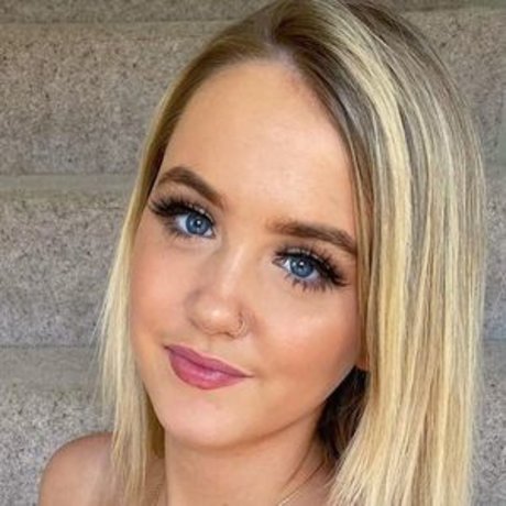 Ellen Peters model high quality pic