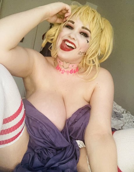 busty onlyfans nice pics