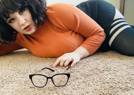 peonyfelicity model pornographic photos