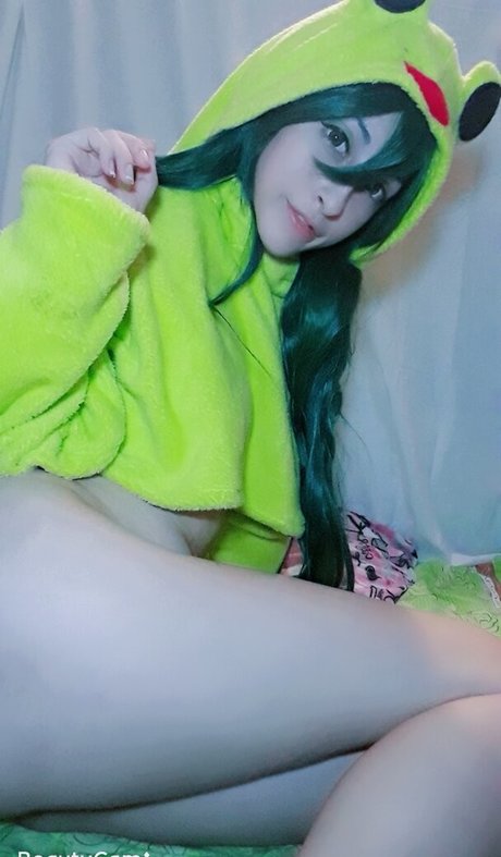 Alicekyo nudes star photo