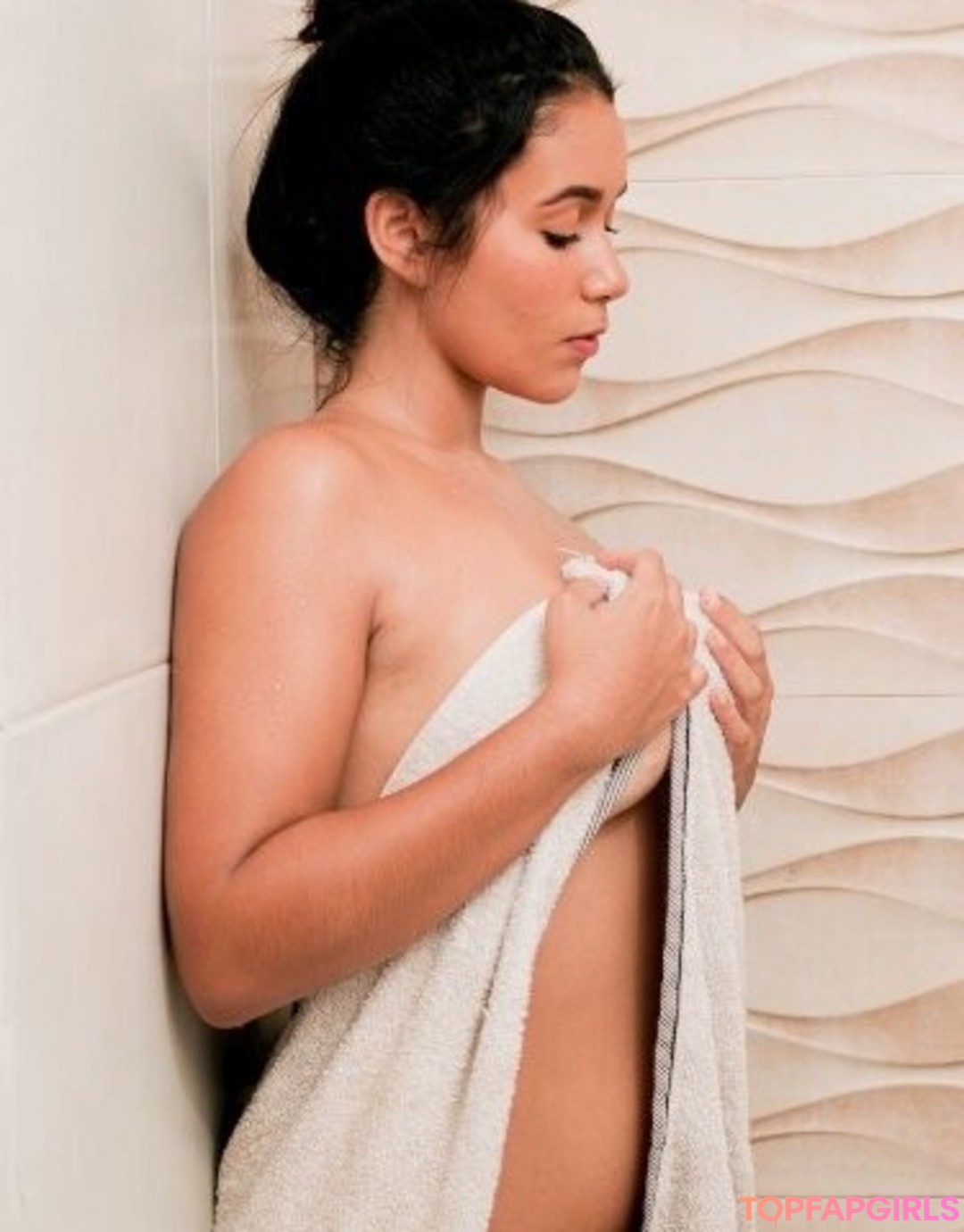 axbarbara nudes star image