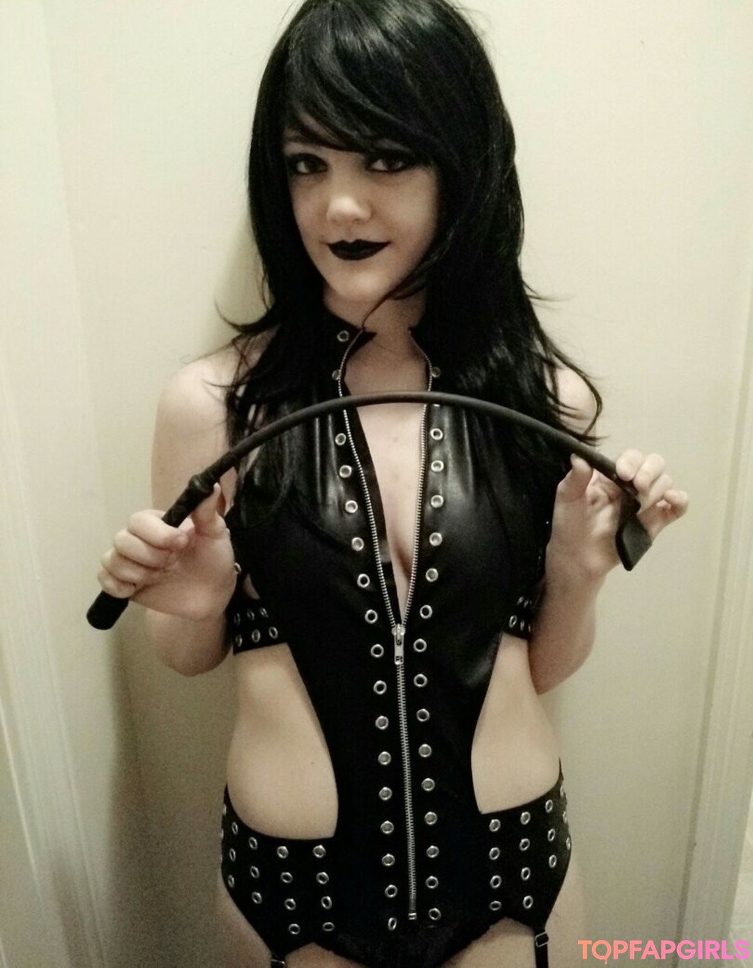 Mirthfulmollywhop profile image
