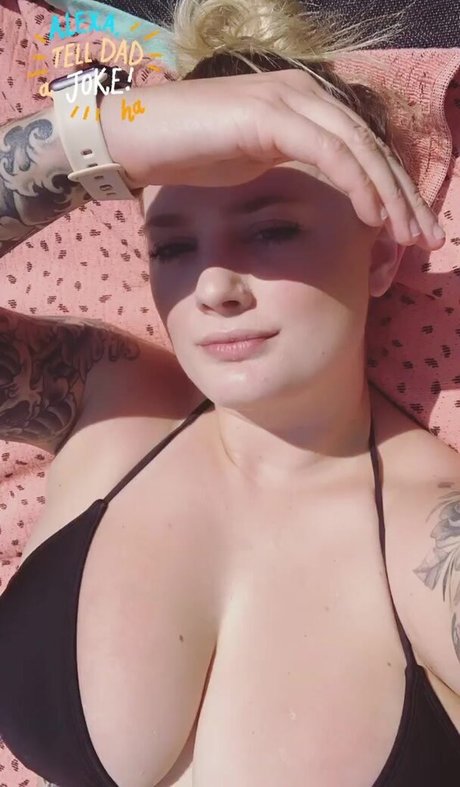 skinny big tits onlyfans pretty gallery