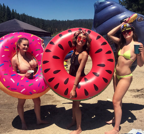 teen topless onlyfans porno gallery