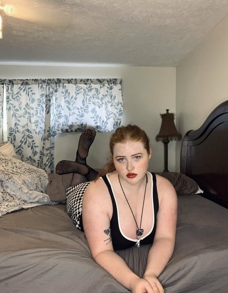 curvy lesbian onlyfans sexy nudes pics