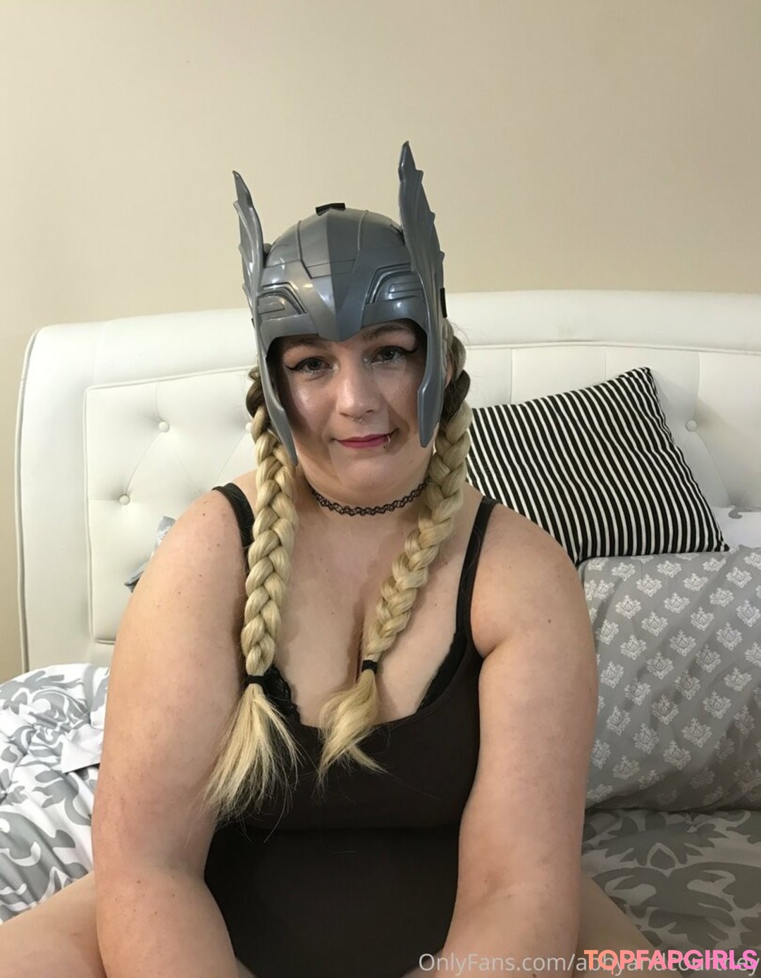 abbyandcourtney pornstar hd img