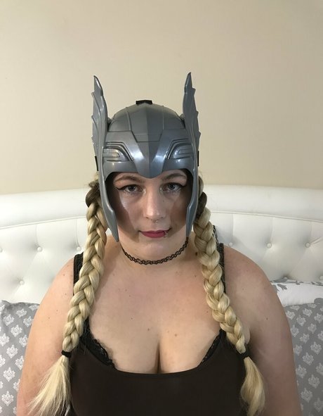 abbyandcourtney top model picture