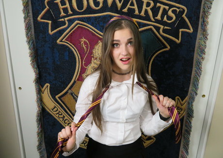 abbyandcourtney hot model images