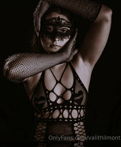 Valithilmont star porn pic