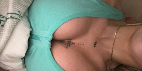 teen topless onlyfans hot nude img