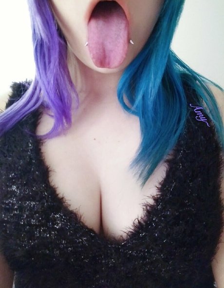 Amy Yuki hot model picture