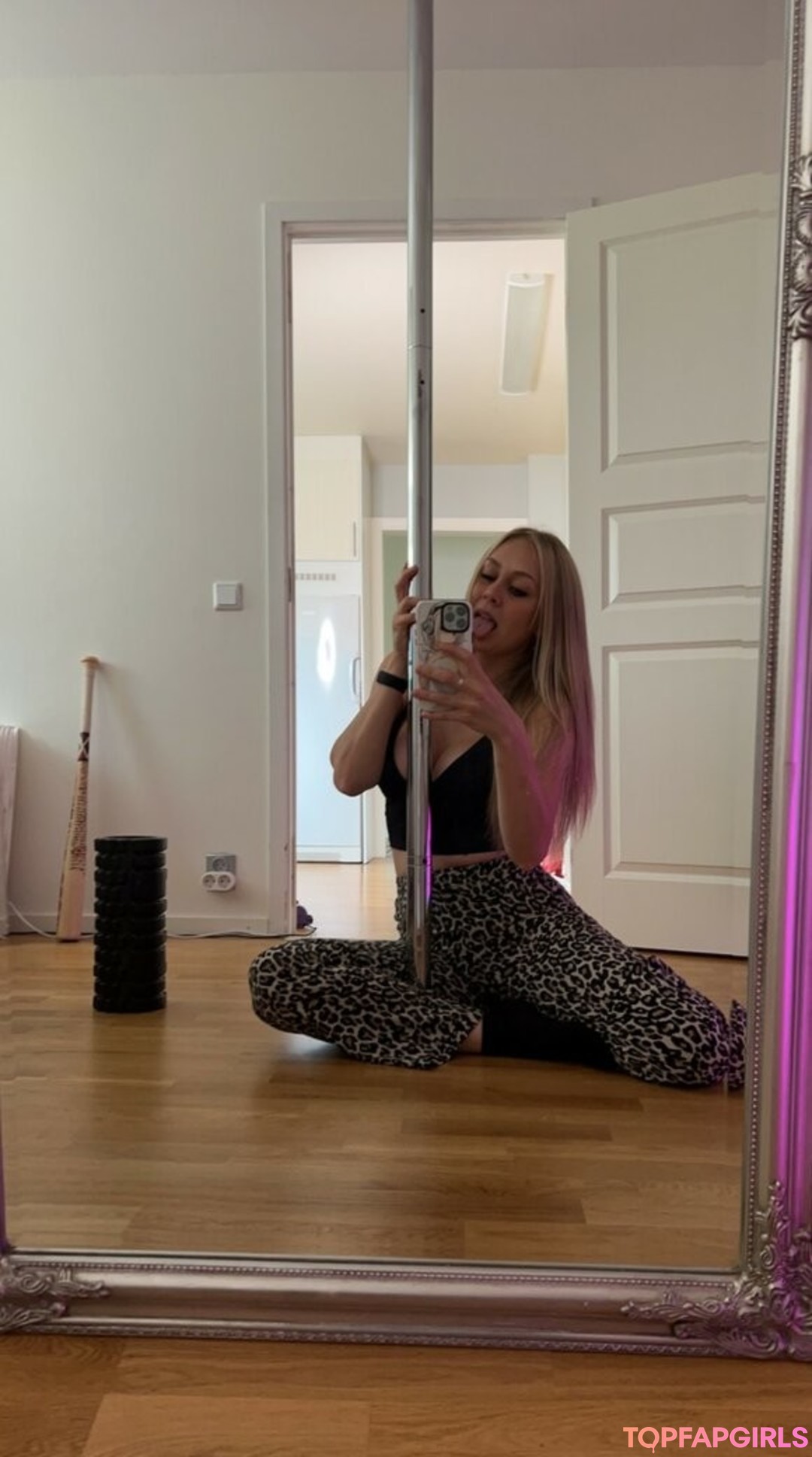 blowjob shower onlyfans art naked photos