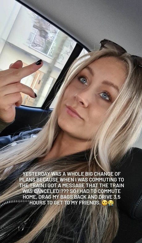 milf strip onlyfans beautiful pic