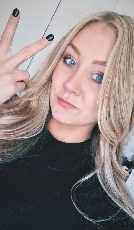 milf free onlyfans sexy naked galleries