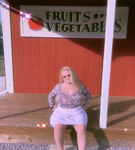 Amberly adult star image