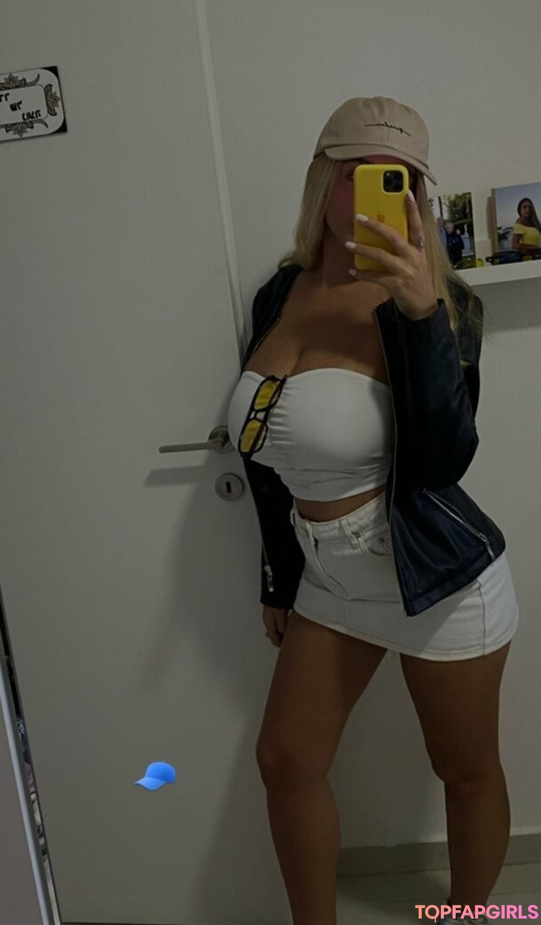 Noa Perets sexy star images