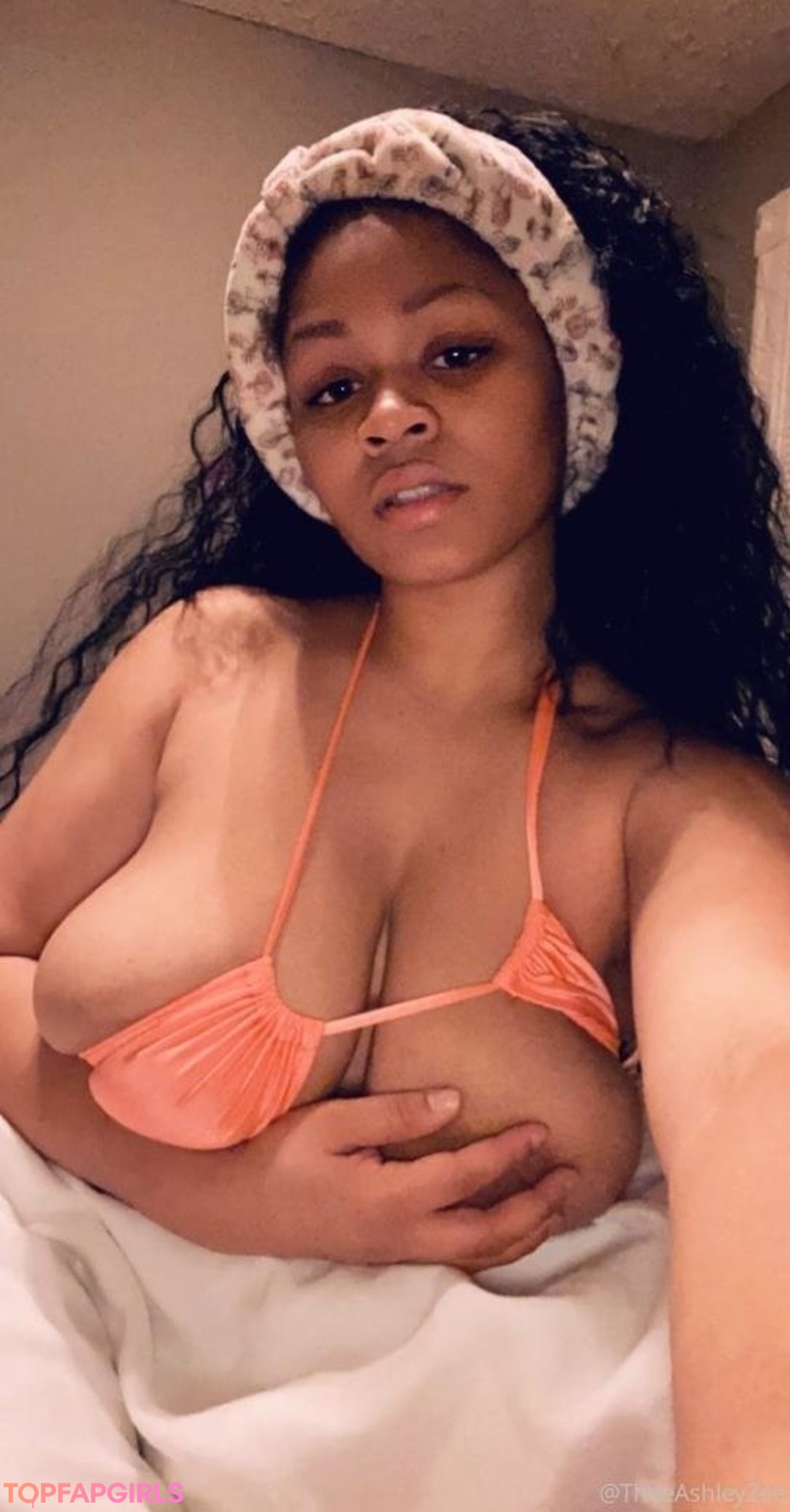 blonde bbw onlyfans sexy nude pics