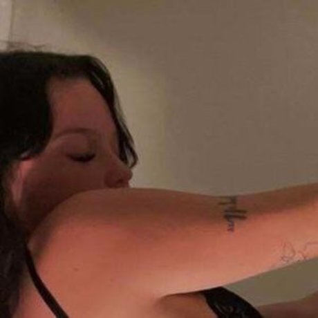 Veyton pornstar erotic image